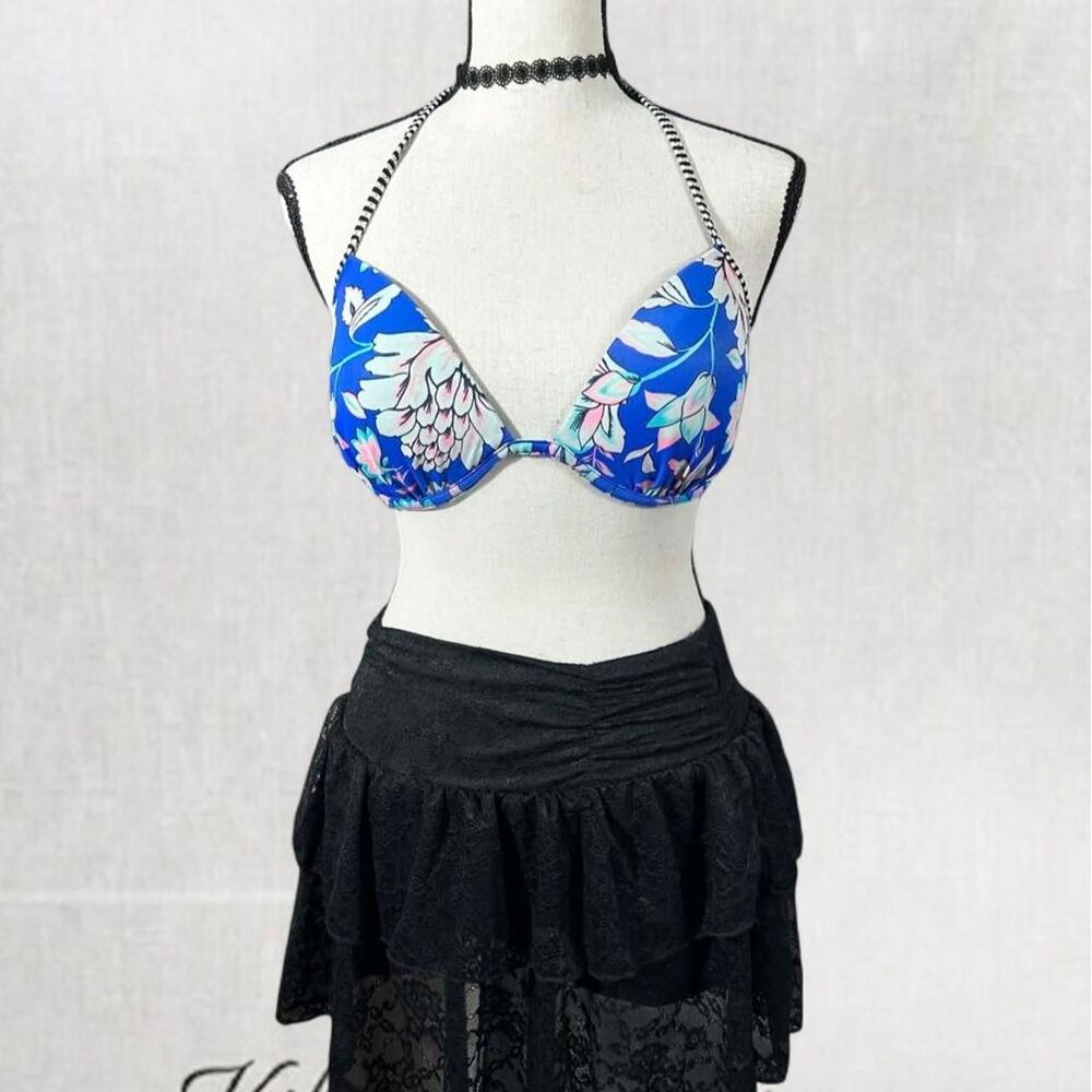 Y2K Style Underwire Tie Back Blue Floral Bikini Top